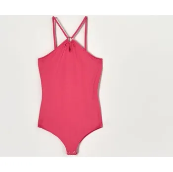 Body Sinsay - Body na ramínka s řasením a ozdobným kroužkem - sytě růžová - 4028F-42X - 4028F-42X-XL