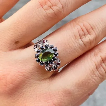 Prsten Stříbrný prsten český granát a vltavín Jacqueline - 69, Rhodiování