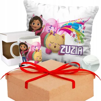 DÁRKOVÁ SADA POLŠTÁŘ HRNEK GÁBININ KOUZELNÝ DOMEK DÁREK SE JMÉNEM