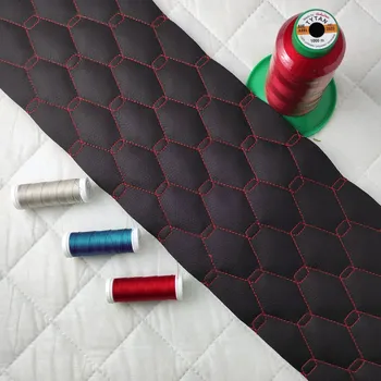 Ekokůže GEO barva Černá prošívaná Červenými nitěmi, koženka metráž