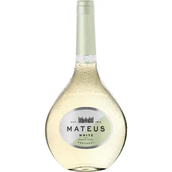 Víno Mateus Semi-Dry white 0,75l 10%
