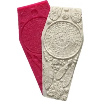 Forma na pečení Cesil Silikonová forma Lapač snů 10,4 cm