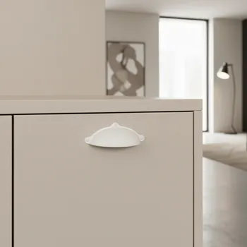 Nábytkové kování Paradox Úchytka MELANIE / Bílá 64 mm