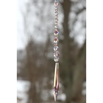 Dekorativní svítidlo JoyKa Světelný Zářič Křišťálový - Perleťový Rampouch, Růžová Něha, Český skleněný Lapač Slunce 3768 (Česká Ruční Tvorba z Podkrkonoší - Každý kousek originální)