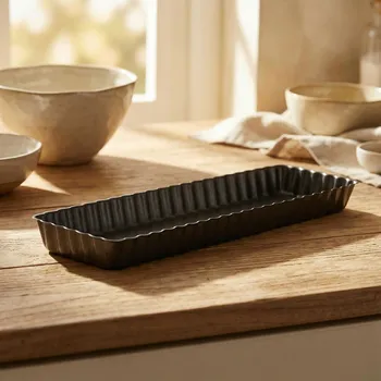 Forma na pečení Ocelová koláčová forma na pečení s odnímatelným dnem OBDÉLNÍKOVÁ černá 35 x 11 cm