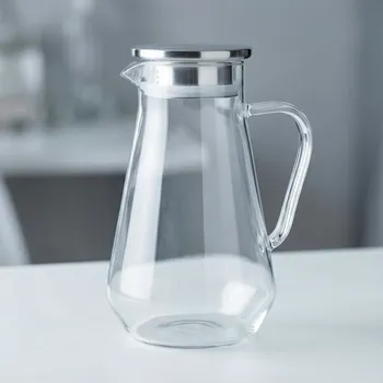 Skleněný džbán na nápoje s víkem TADAR BIANCA 1,5 l