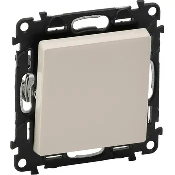 Valena Life křížový přepínač č.7 béžová Legrand 752207 (Legrand 752207)