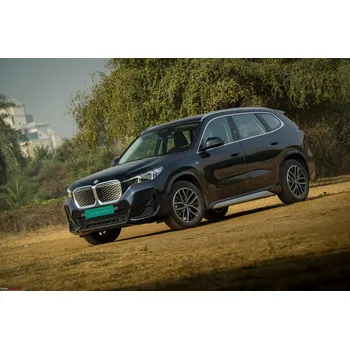 Nosič kol Příčníky Thule Evo BMW iX1L U12 2023- s integrovanými podélníky