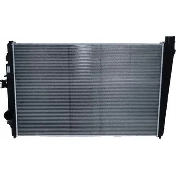 Chladič motoru NRF 509679 Chladič motoru, chlazení motoru