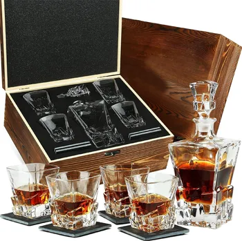 Sklenice Sada Karafa a 4 Sklenice na Whisky v Krabici Dárek pro Přítele, Tátu