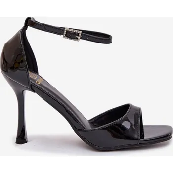 Dámské sandále Sandály na podpatku model 222258 Step in style 37