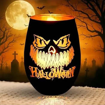 Skleněná halloweenská lucerna s gravírovaná