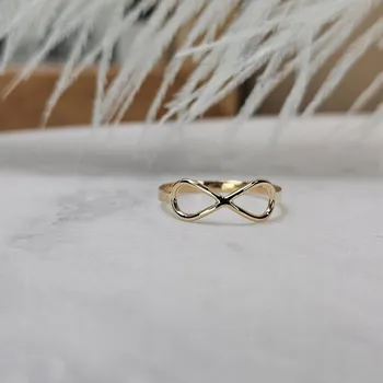 Prsten Zlatý prstýnek s motivem nekonečna - ryzost 585