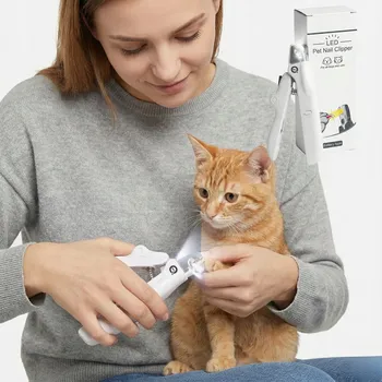 Kosmetika pro psa Hypoalergenní kleštičky na drápky s LED osvětlením a pilníkem pro psy