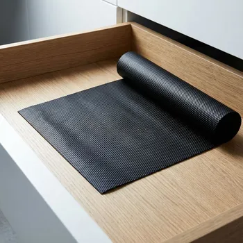 Protiskluzová podložka Protiskluzová podložka TADAR do zásuvek 30 x 80 cm