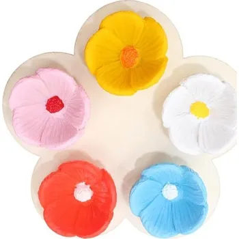 Pohár Wondora Bee, pítko pro včely a hmyz