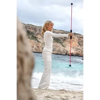 Kmitací tyč Sissel pro zpevnění středu těla