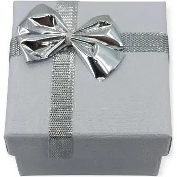 Dárková krabička Dárková krabička na prsten nebo náušnice – bílá se stříbrnou mašlí, 52×45×32 mm Bílá/stříbrná, 52×45×32 mm, bez potisku