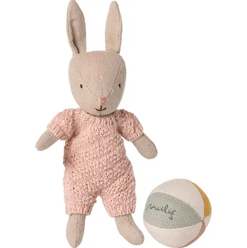 Hračka Maileg Textilní hračka zajíček s míčem Micro Sand / Rose