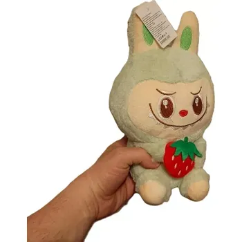 plyšák Plyšová hračka Labubu sedící s jahodou - zelená