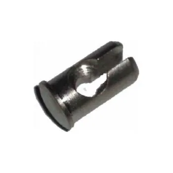 Úchyt bowdenu v páčce spojky