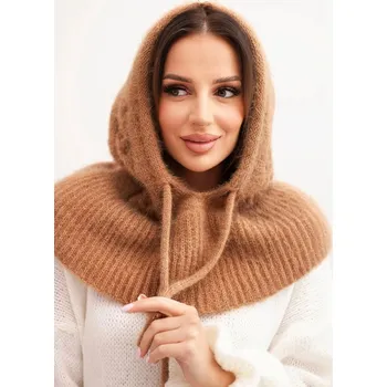 Čepice Dámská čepice s kapucí, zavazováním a copánkovým vzorem tmavě camelová UNI