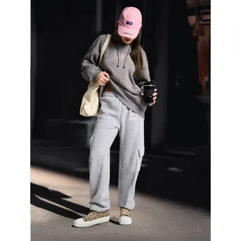 Dámské kalhoty Sinsay - Teplákové kalhoty se širokými nohavicemi - šedá - 552BE-09M - 552BE-09M-XS-1