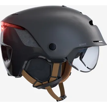 Cyklistická přilba BTWIN Helma na městskou cyklistiku 900 s kšiltem a zadním osvětlením M/55–59cm