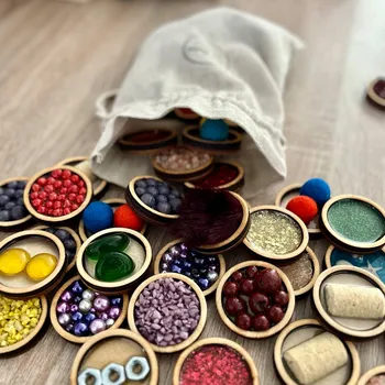 Dřevěná hračka Dřevěný senzorický třídič s pexesem Věk 3+