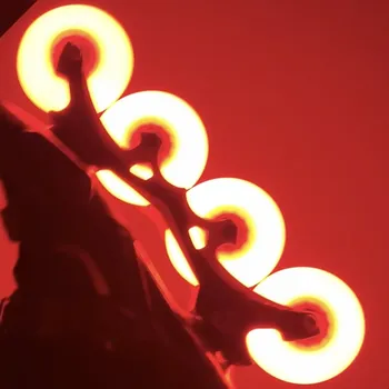 Kolečkové brusle LED kolečka na kolečkové brusle Flying Eagle Lazerwheelz Ultra 76 mm/88A 4 ks červená