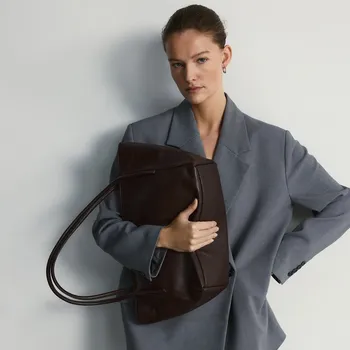 Kabelka Reserved - Kabelka shopper - tmavě hnědá - 749CP-89X - 749CP-89X-ONE