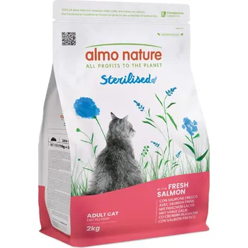 Krmivo pro kočku 2kg Almo Nature Holistic Sterilised Salmon & Rice
