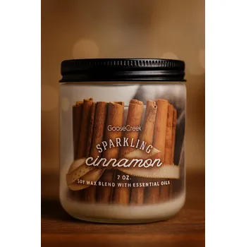 Svíčka Goose Creek Candle svíčka Sparkling Cinnamon, 198 g