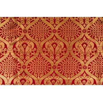 Brokát s ptáky ve špičatých oválech, ručně tkané hedvábí se zlatou nití, rudý, 1.2m, sartor.cz