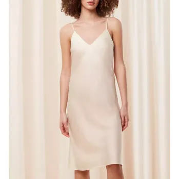 Dámská noční košilka Silky Sensuality NDW X - ECRU WHITE - ecru 1595 - TRIUMPH WHITE 46