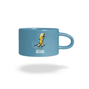 Bastard Rychlý jako blesk hrnek makronka Blue Macaron