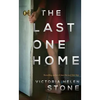 Kniha Last One Home (EN)
