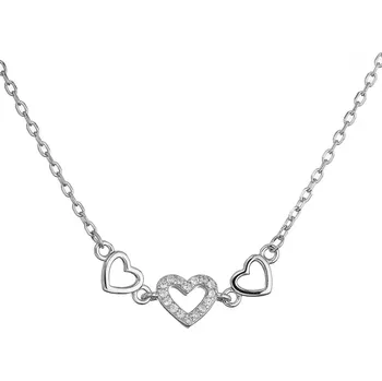 Náhrdelník Stříbrný náhrdelník tři srdíčka 12139.1