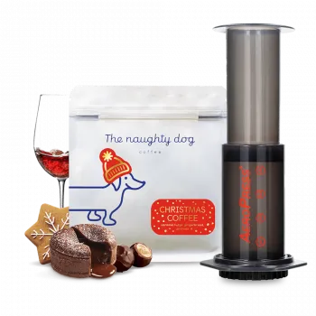 Příprava kávy The naughty dog vánoční edice Aeropress Set