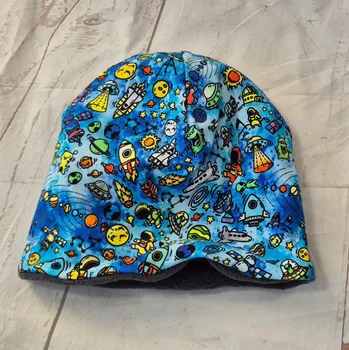 Kojenecká čepice Yháček Šmoulí čepička Yháček, Vesmír na modré, flís, vel. XS Velikost:: XS