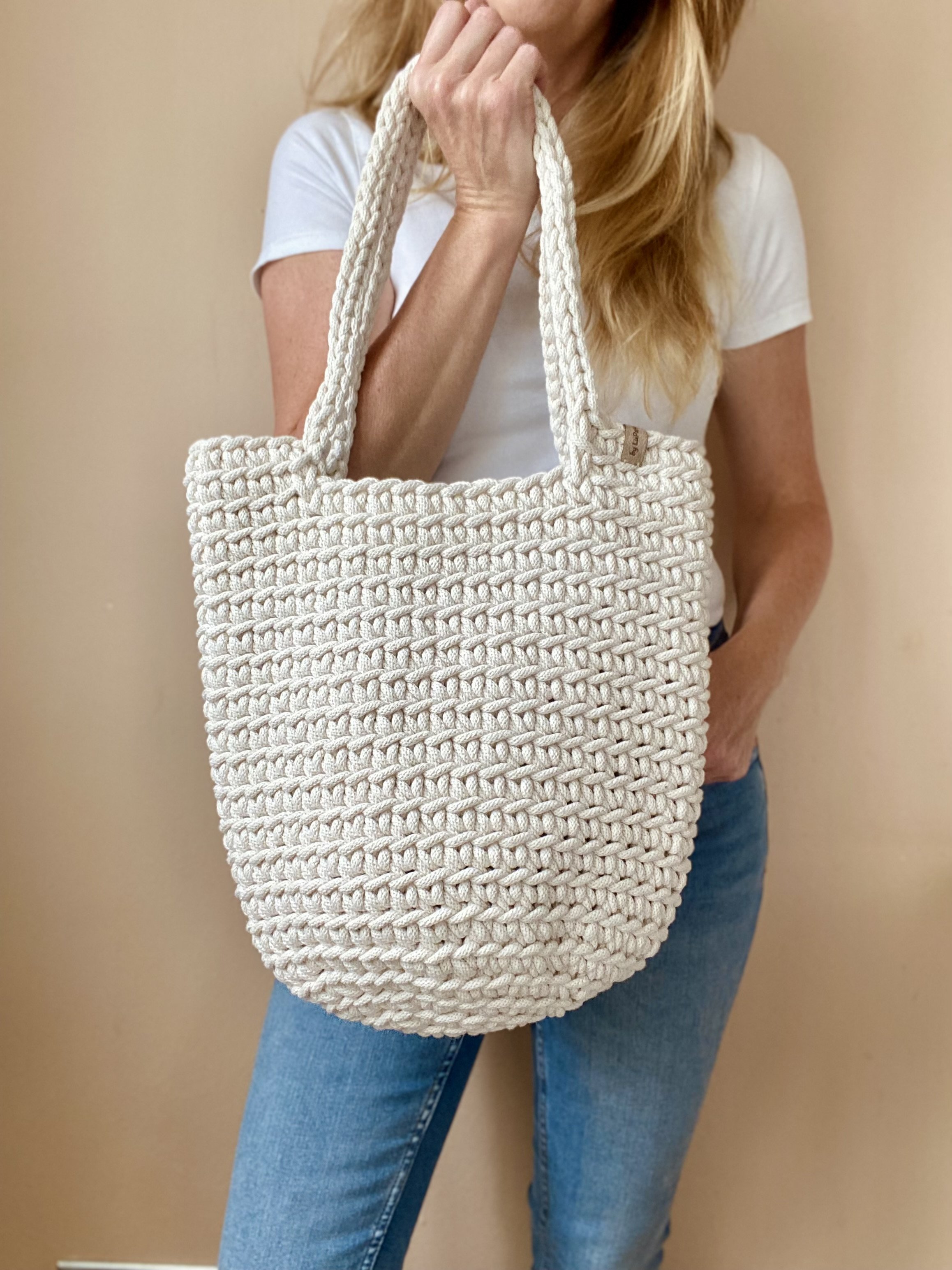 Háčkovaná kabelka Shopperka Barva příze košíky: natural