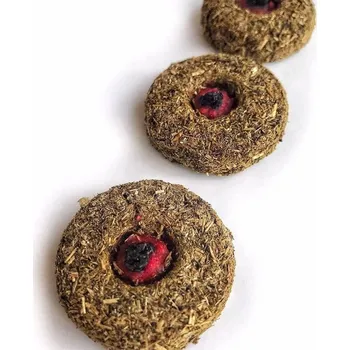 Krmivo pro hlodavce Bio Miro Koláčky ze sena plněné borůvkou - pamlsek pro králíky, morčata a jiné hlodavce 50 g