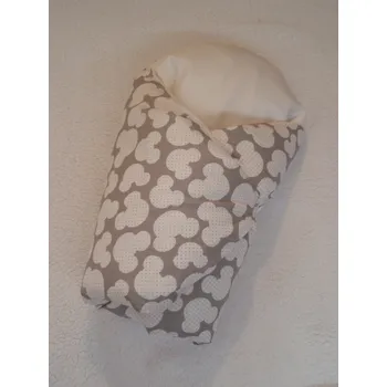 Zavinovačka Pro útulný domov Povlak na péřovou zavinovačku Mickey ROZMĚR: 70 x 70 cm typ ČTVEREC