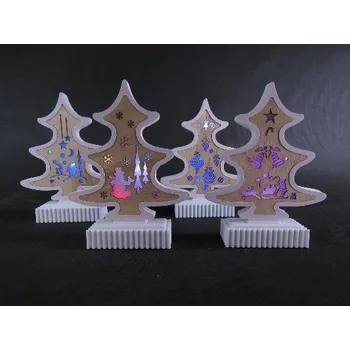 Obraz Dřevěná lampička ve tvaru vánočního stromku, 20 cm