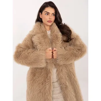 Dámský kabát Tmavě béžový dlouhý dámský kabát z umělé kožešiny Goodlookin (G230132) odstíny béžové uni velikost
