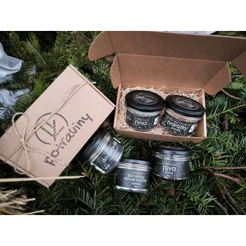 Dárkový potravinový koš Lyopotraviny s.r.o. Dárková bedýnka - Lyofilizované sýry LyoSýr 1.: Doubravák, 50 g, LyoSýr 2.: Niva uzená, 80 g