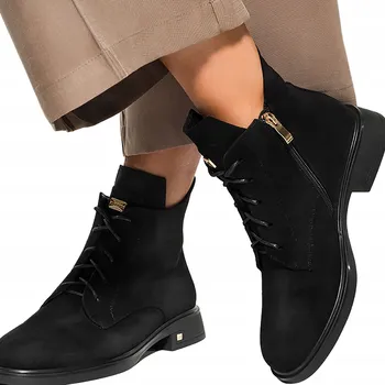 Dámská obuv DÁMSKÉ KOTNÍKOVÉ BOTY ČERNÉ NA NÍZKÉM OZDOBNÉM PODPATKU ŠNĚROVACÍ BOTY vel. 35