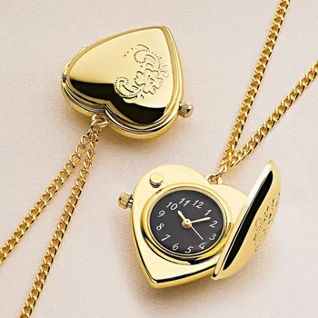 Přívěsek Přívěsek s hodinkami Srdce Délka 40 cm, přívěsek Srdce 3 x 3 cm.