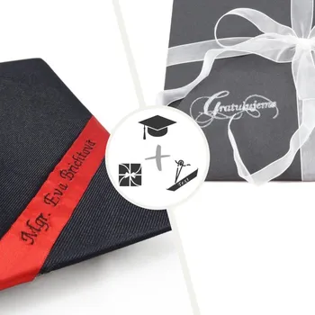 Gadget Promoční sada I., Barva střapce 400 - červená, Barva čepice černá , promoce - dárek k promoci