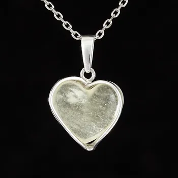 Přívěsek My Moldavite Stříbrný přívěsek s libyjským sklem - srdce - 25-85
